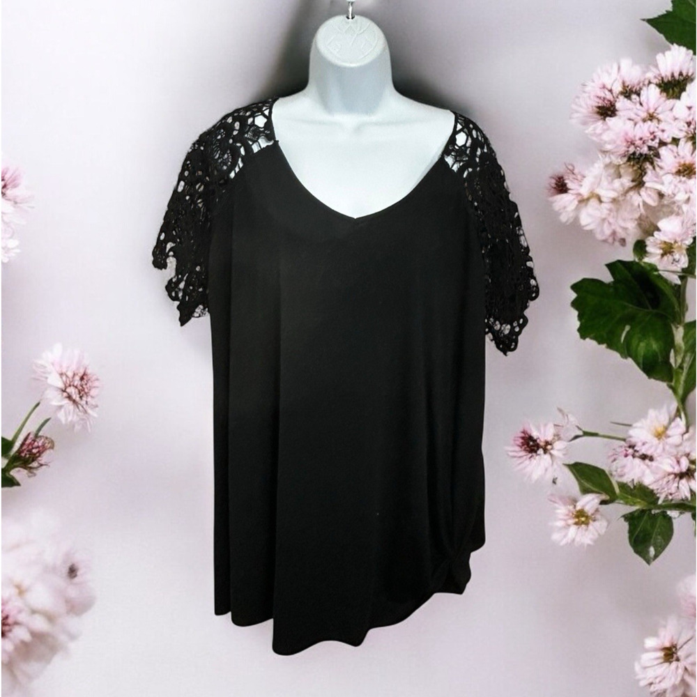 Paper + Tee Black Blouse Sz 3X Floral Crochet Short Sleeve V-Neck Top Fashion